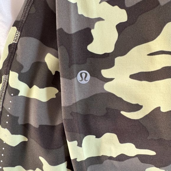 LuluLemon Swift Speed HR Tight 28": Camo - Picture 2 of 7